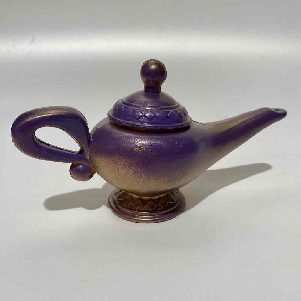 LAMP, Aladdin - Small Plastic Purple/Gold
